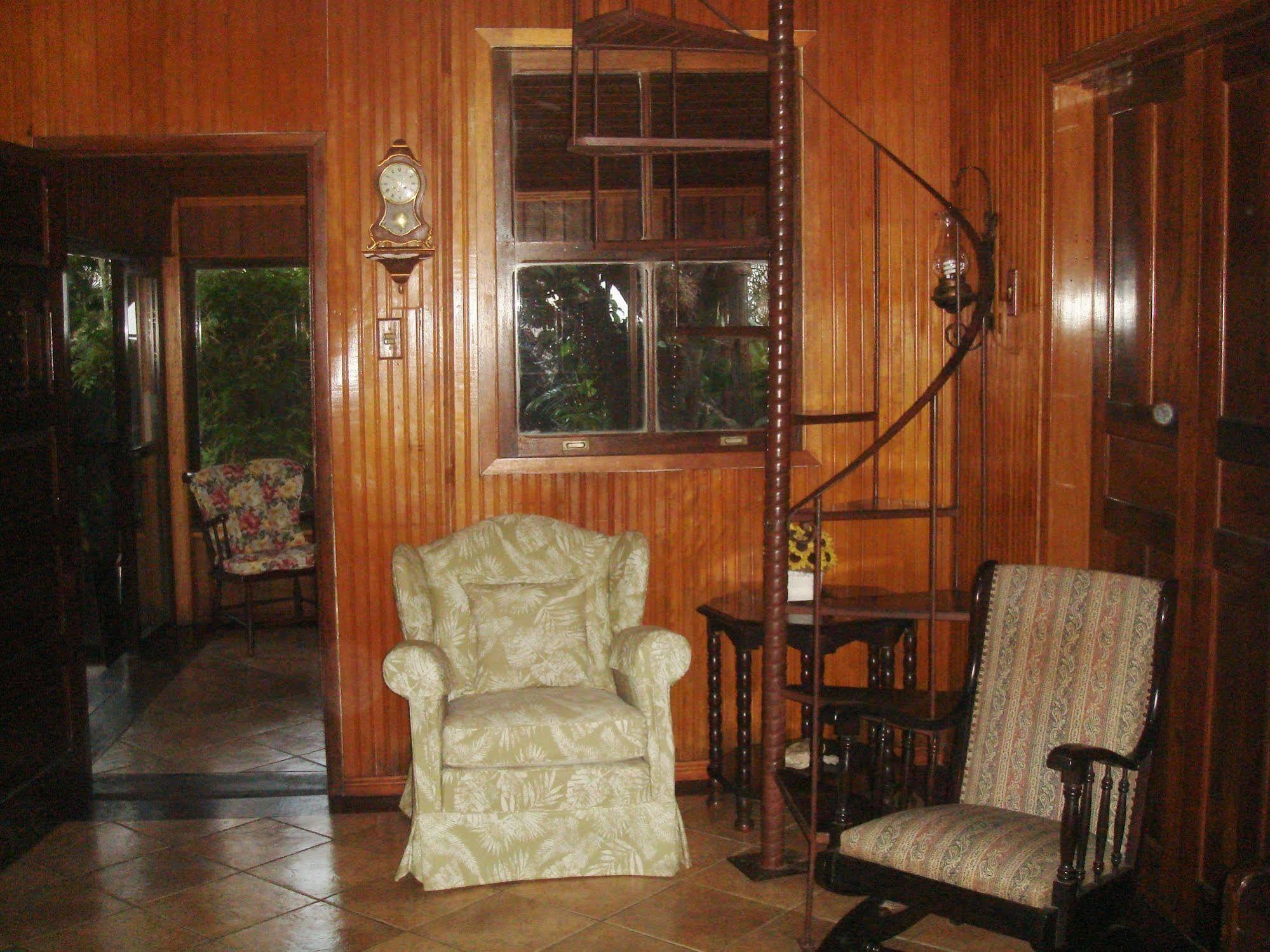 Pousada Morada Das Flores Petrópolis Exteriör bild